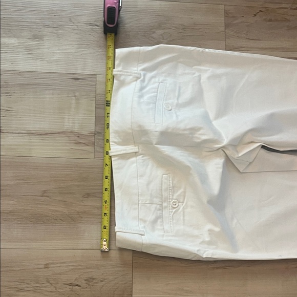 Women's Cream Capris - Picture 5 of 9